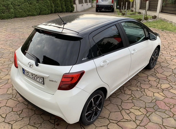 Toyota Yaris cena 49000 przebieg: 167000, rok produkcji 2017 z Bochnia małe 326